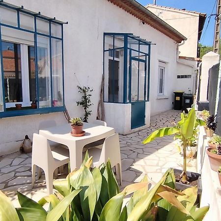 Charmante Maison T2 De Plein Pied Avec Exterieur Calme Aux Arenes Villa Beziers Exterior photo